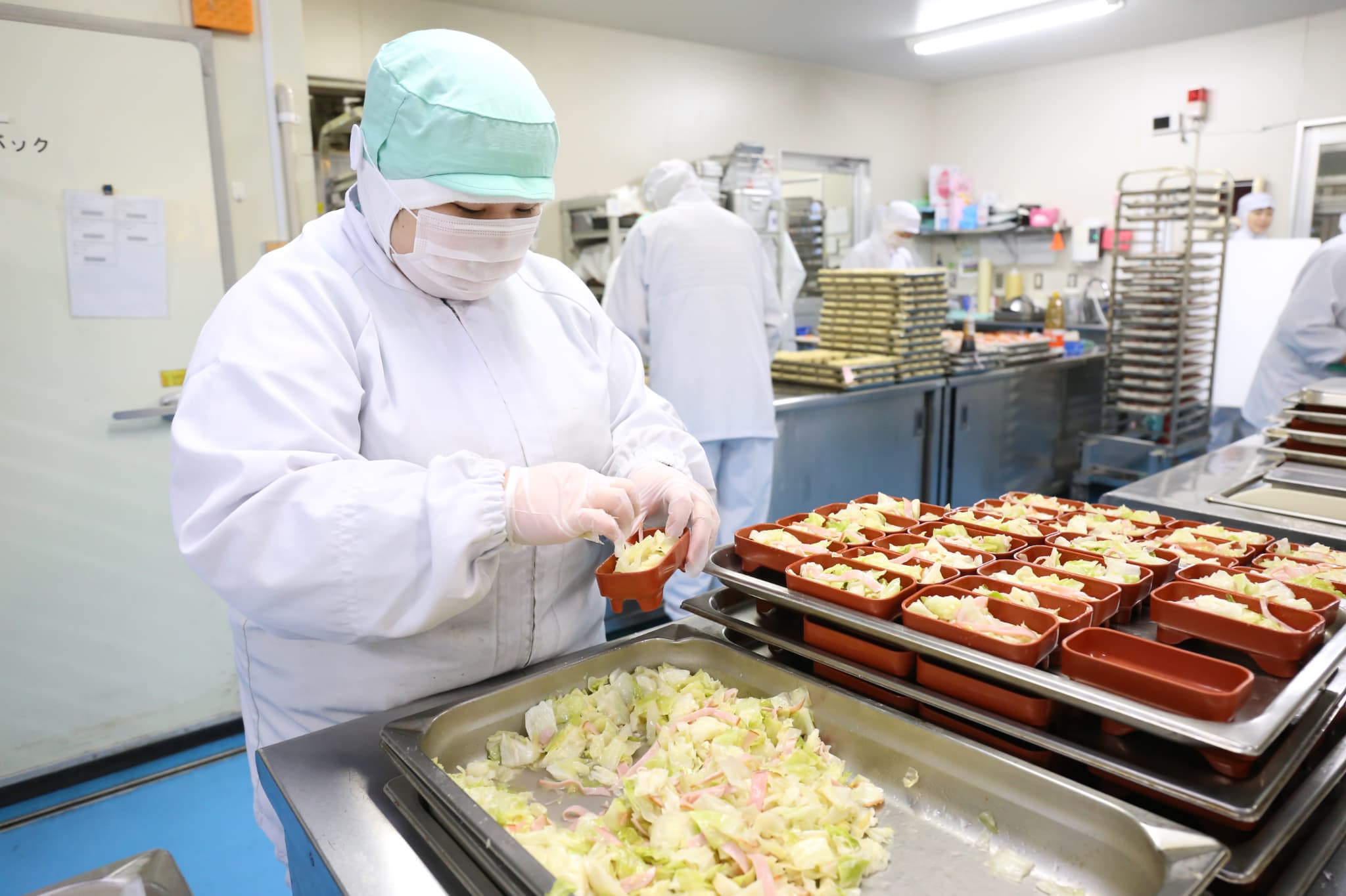 “暮らしと地域をつなぐ、みんなの未来へ。” ──「フレアグループ」