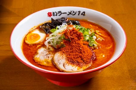 すすきの激戦区！辛いラーメン14 新ラーメン横丁店の至高の一杯